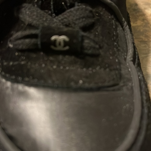 Practically new worn three times , Moving sale!! - Picture 3 of 7